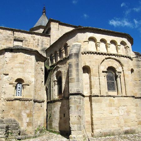 Maison Accueillante A Nant Avec Piscine Partagee 외부 사진
